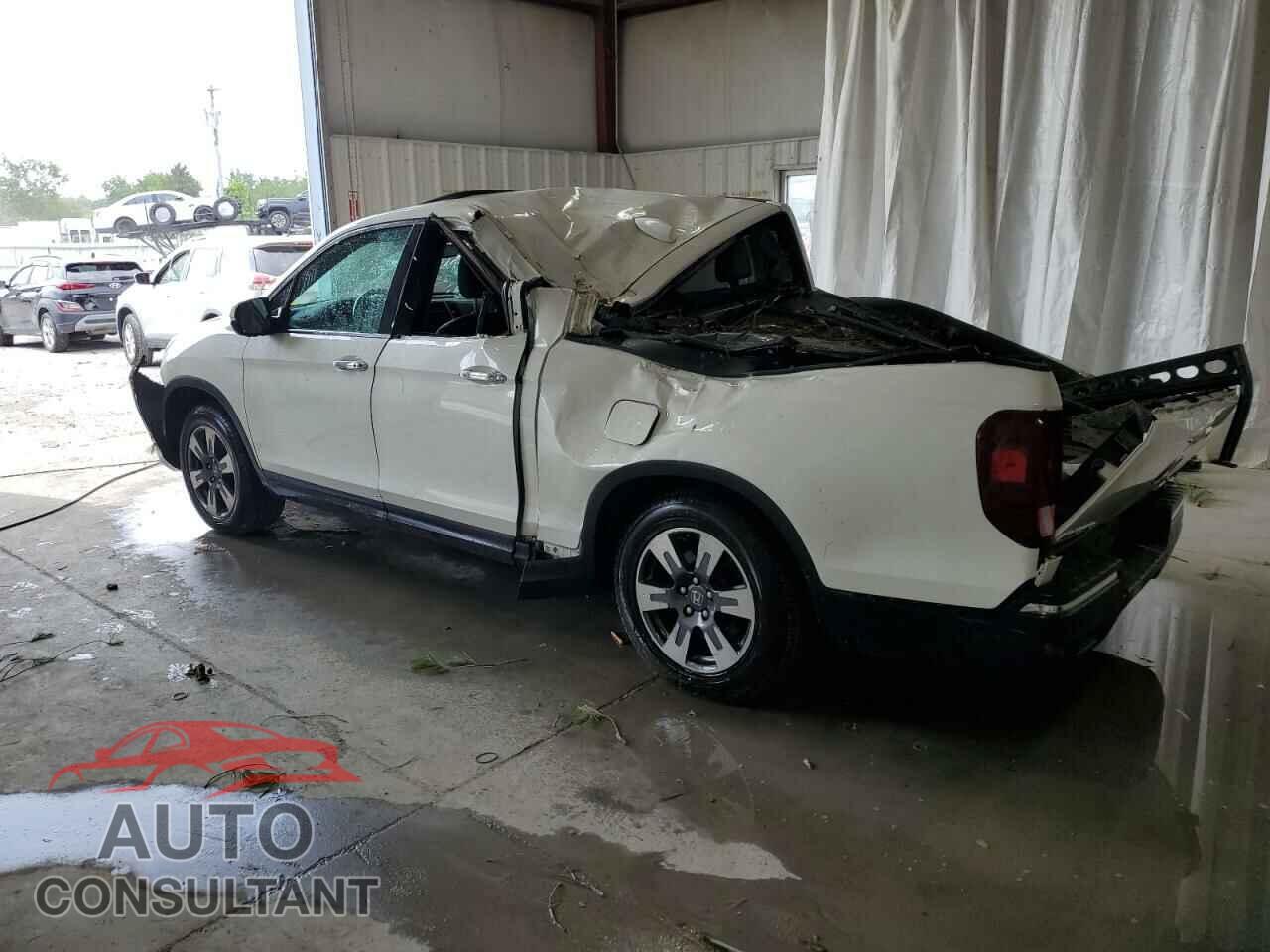 HONDA RIDGELINE 2018 - 5FPYK3F73JB017002