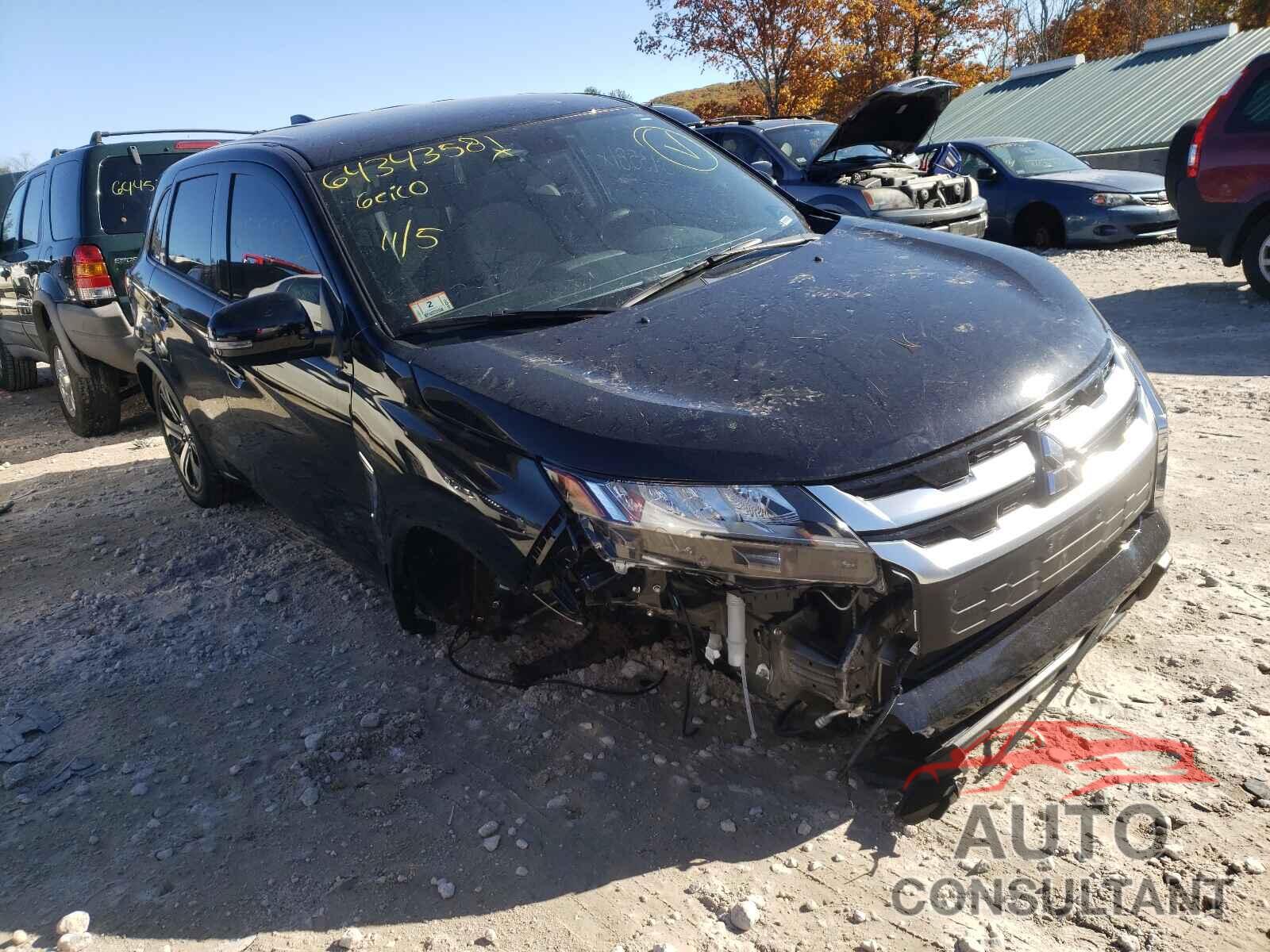 MITSUBISHI OUTLANDER 2021 - JA4ARUAU0MU008093
