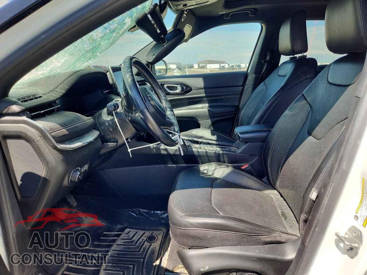 JEEP COMPASS 2022 - 3C4NJDCB6NT231261