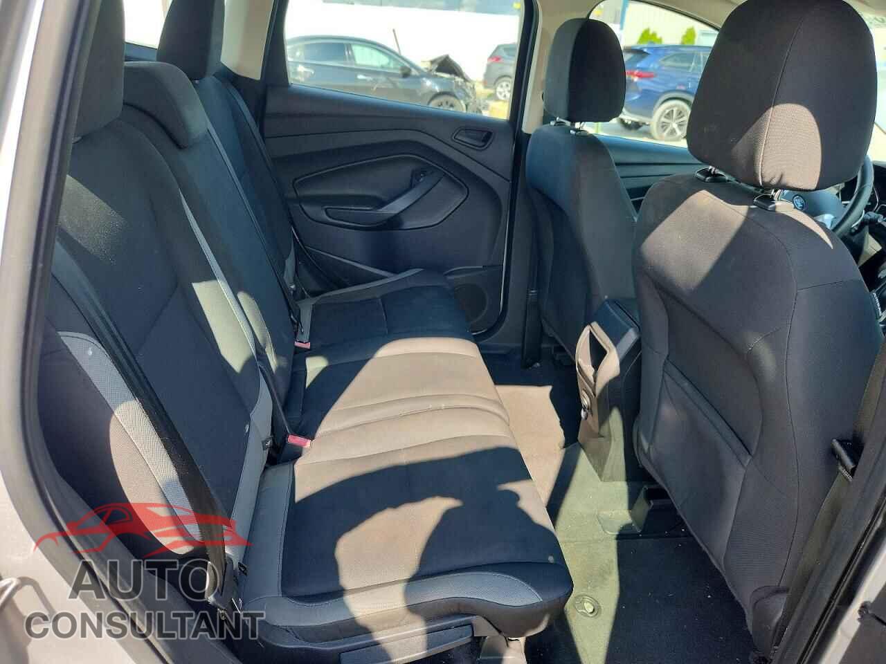 FORD ESCAPE 2013 - 1FMCU0F79DUC19975