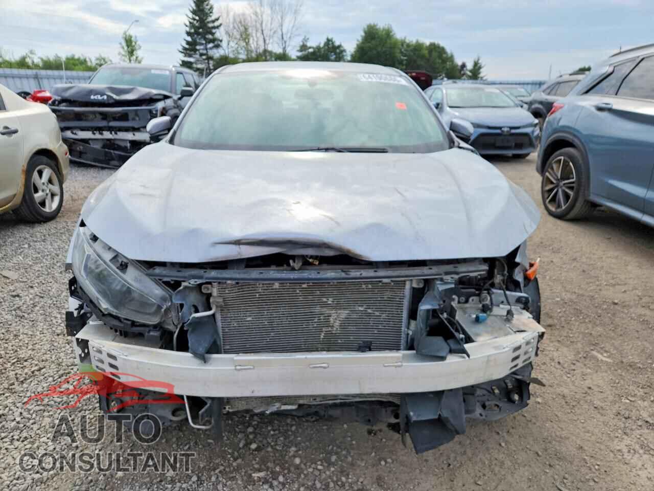 HONDA CIVIC 2018 - 2HGFC2F51JH043681