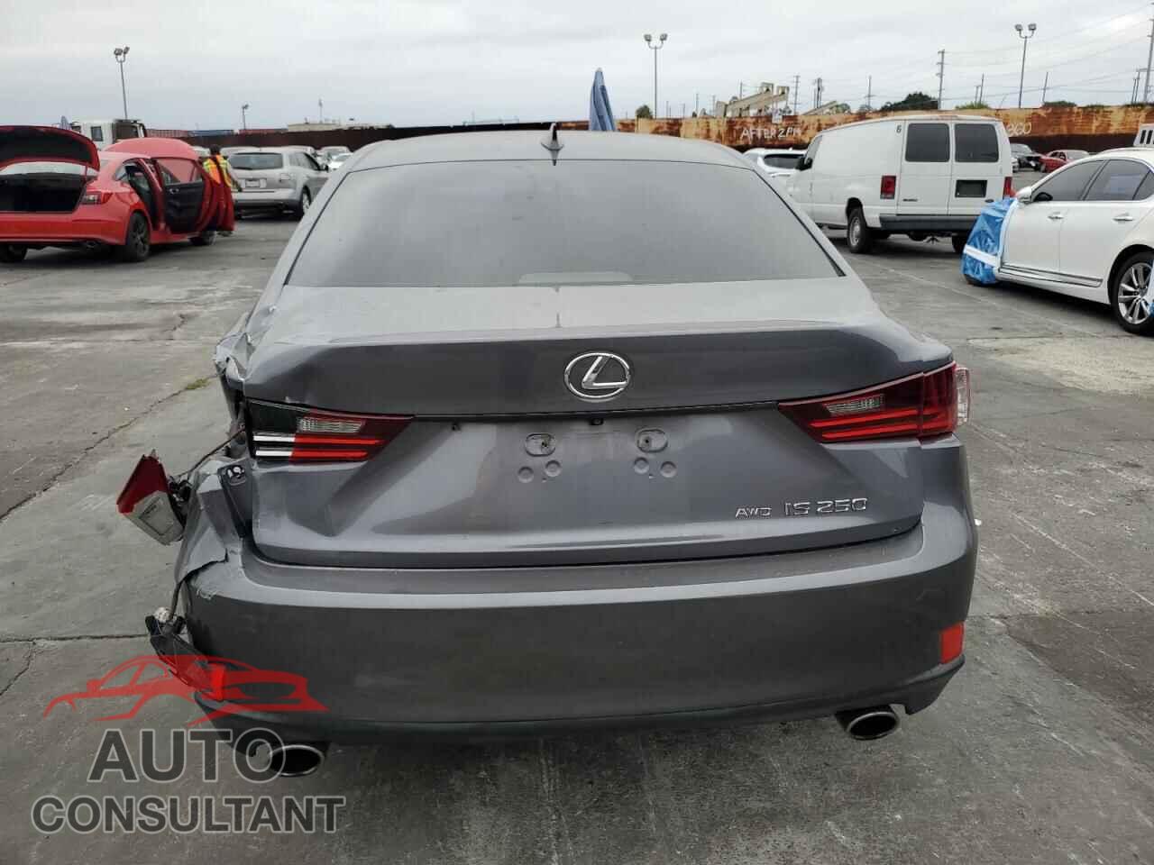 LEXUS IS 2014 - JTHCF1D24E5008821