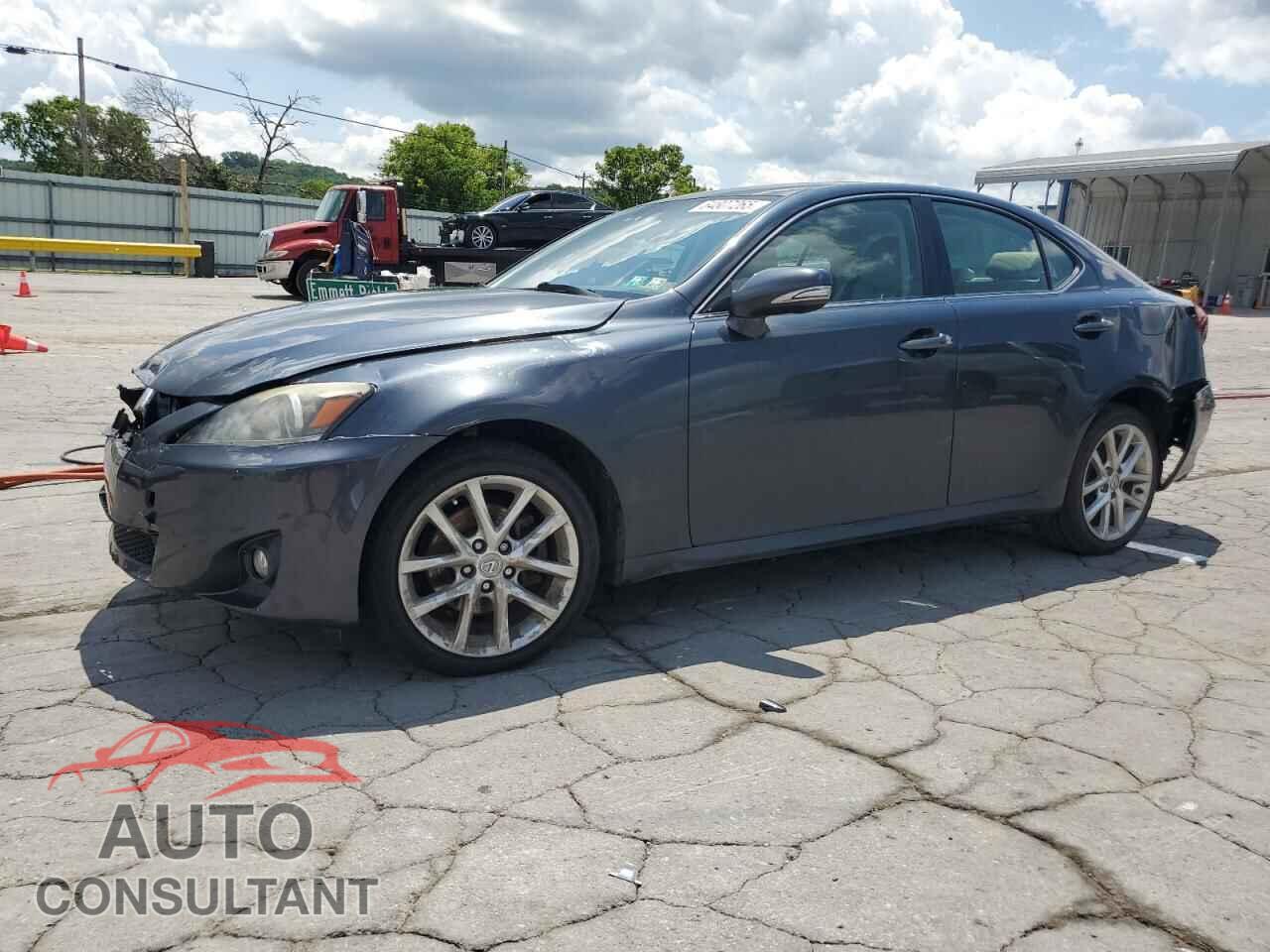 LEXUS IS 2011 - JTHCF5C24B2035099