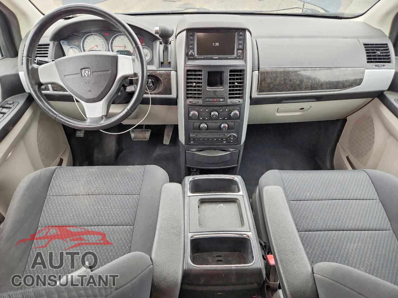 DODGE CARAVAN 2010 - 2D4RN6DX4AR446987