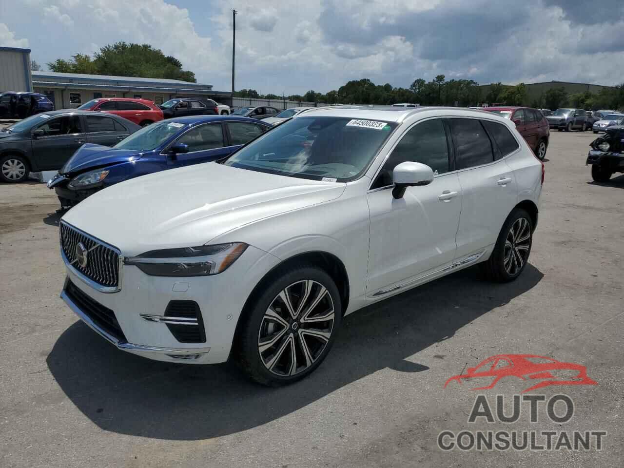 VOLVO XC60 ULTIM 2023 - YV4L12DA9P1294931