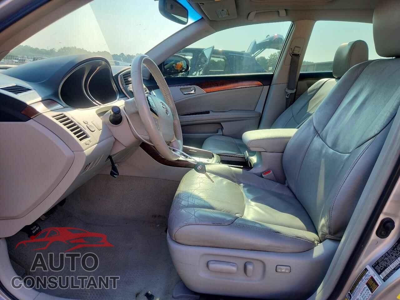 TOYOTA AVALON 2011 - 4T1BK3DB9BU371018