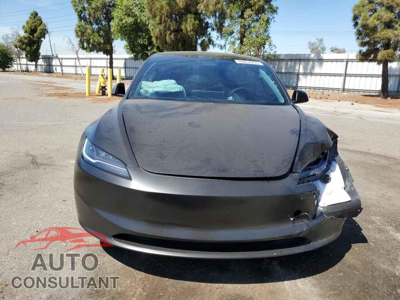 TESLA MODEL 3 2024 - 5YJ3E1EB4RF813712