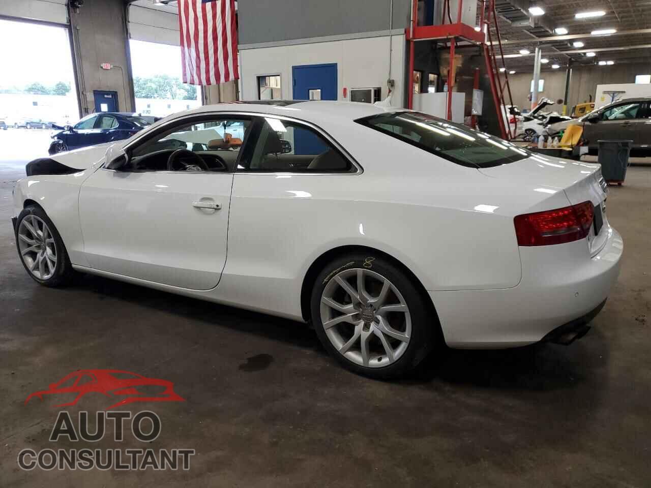 AUDI A5 2012 - WAUVFAFR6CA000757