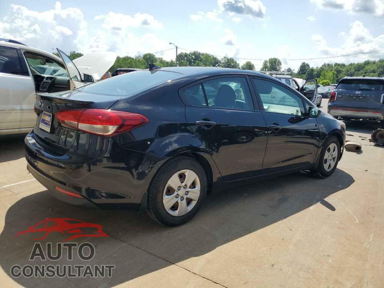 KIA FORTE 2017 - 3KPFK4A70HE023921