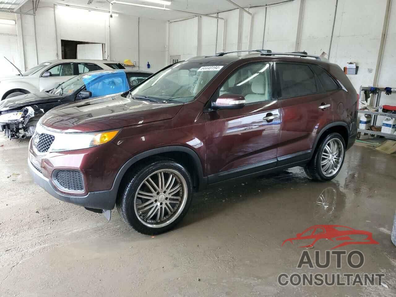 KIA SORENTO 2013 - 5XYKTDA25DG336170