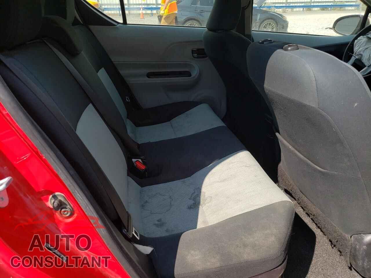 TOYOTA PRIUS 2013 - JTDKDTB3XD1556841