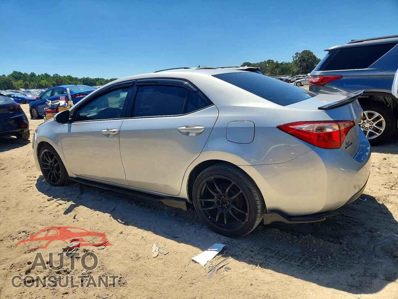 TOYOTA COROLLA 2017 - 2T1BURHE5HC766325