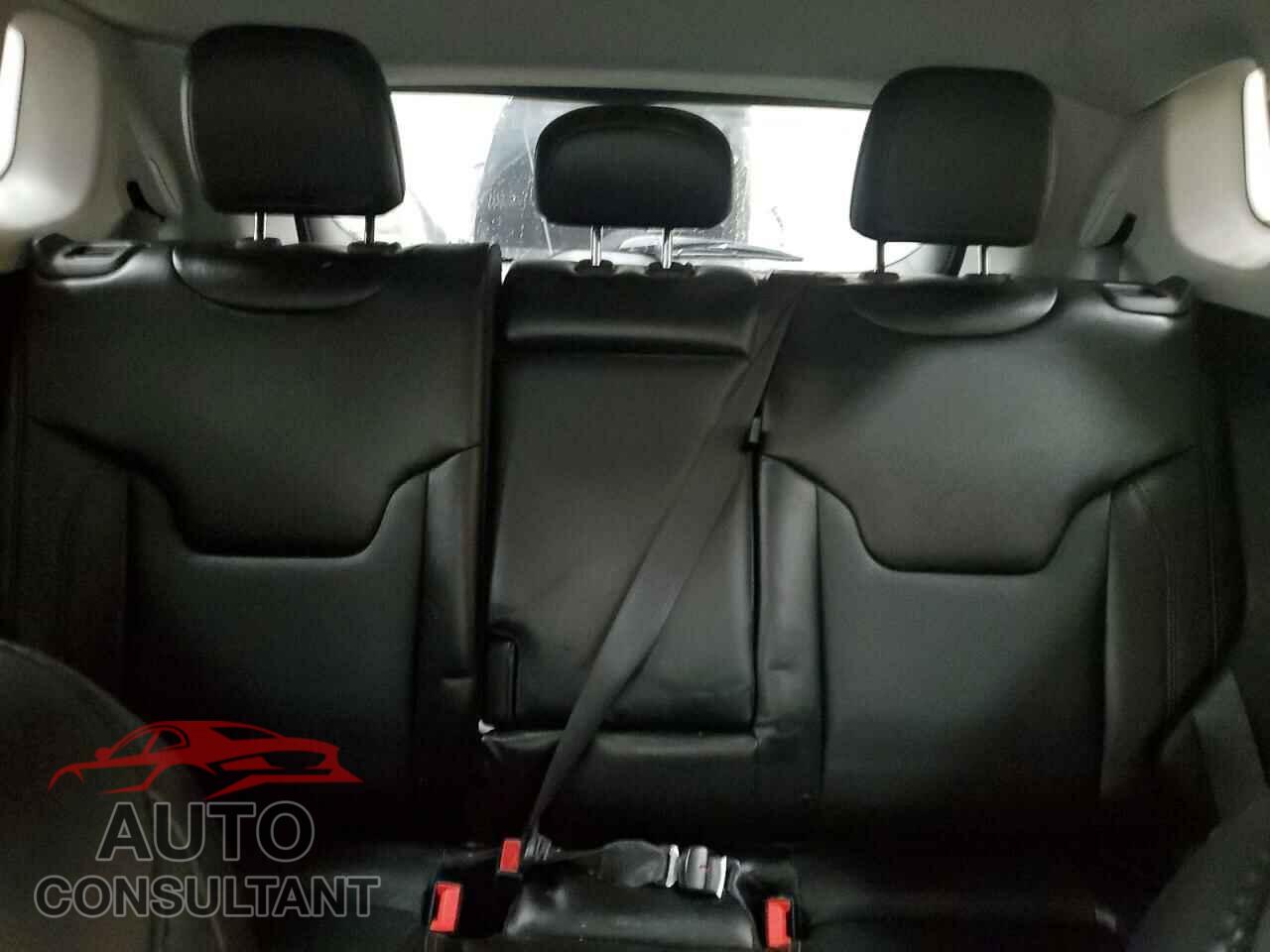 JEEP COMPASS 2020 - 3C4NJDCB0LT160457