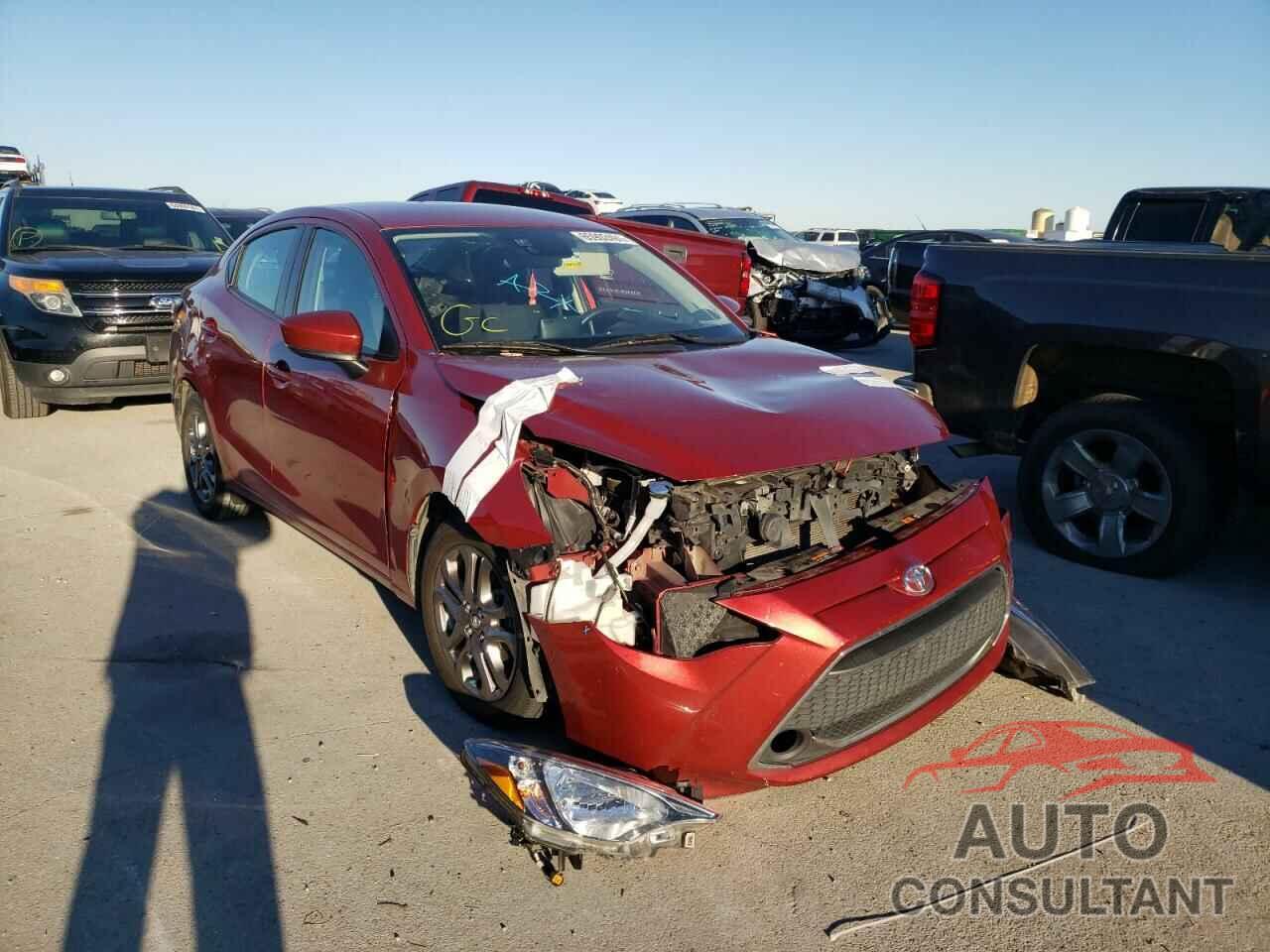 TOYOTA YARIS 2019 - 3MYDLBYV5KY526350