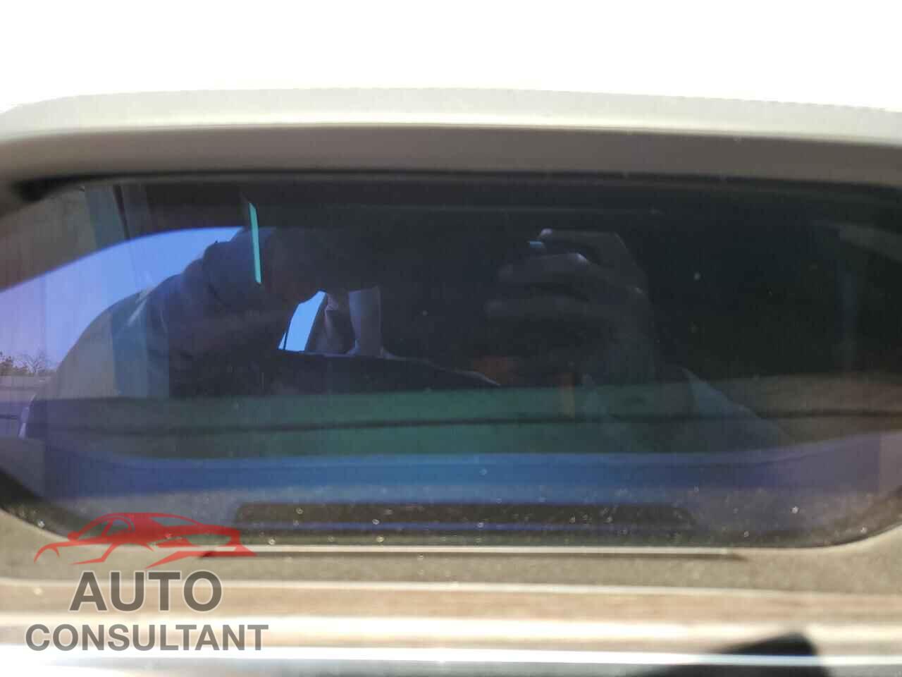 TESLA MODEL S 2022 - 5YJSA1E53NF464652