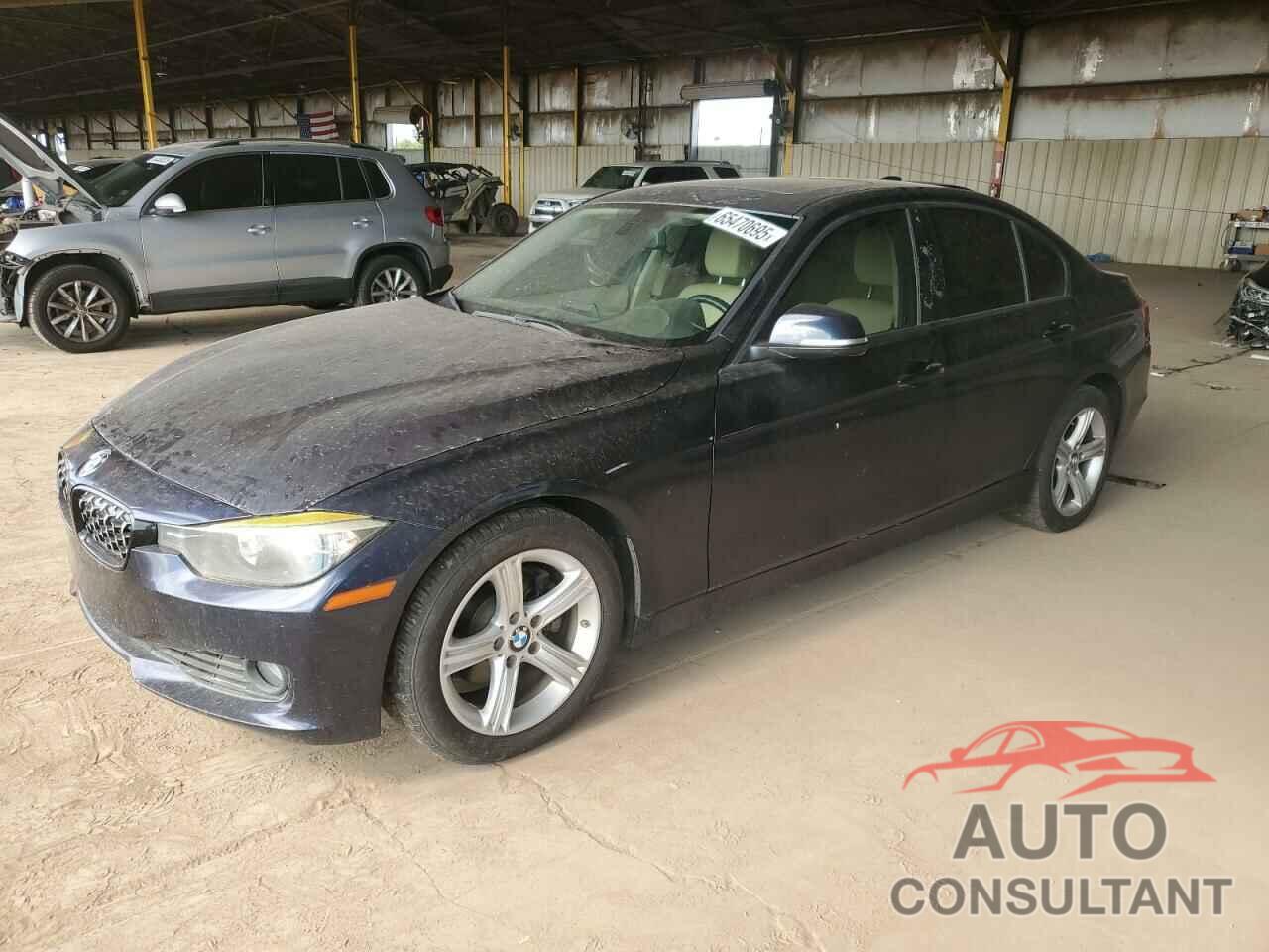 BMW 3 SERIES 2013 - WBA3C1C51DK103310
