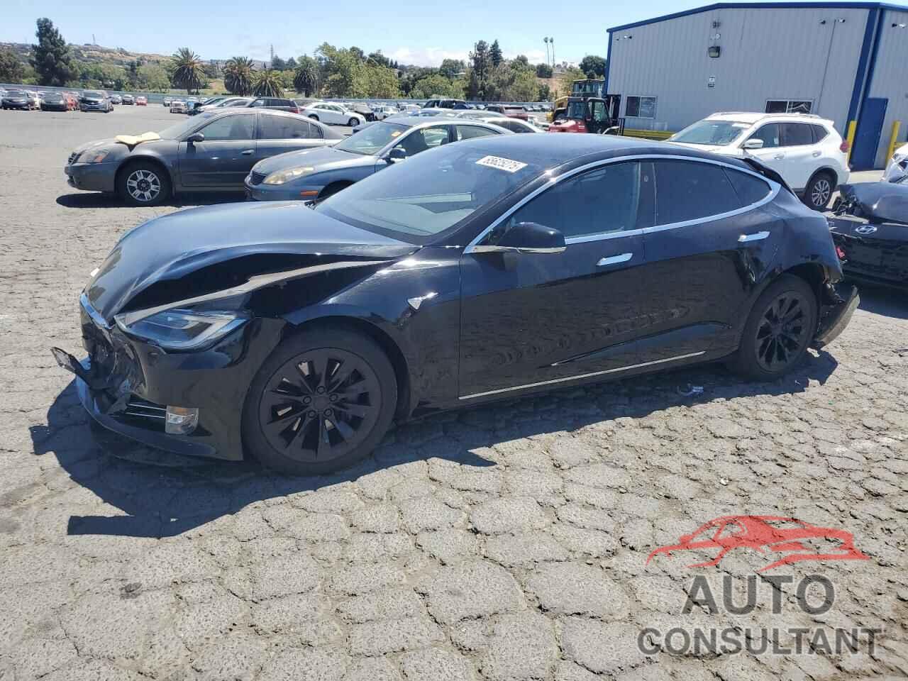 TESLA MODEL S 2018 - 5YJSA1E21JF295148