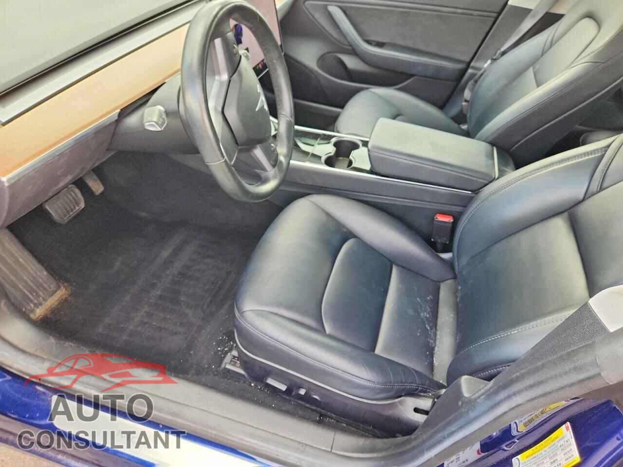 TESLA MODEL 3 2018 - 5YJ3E1EA8JF032168