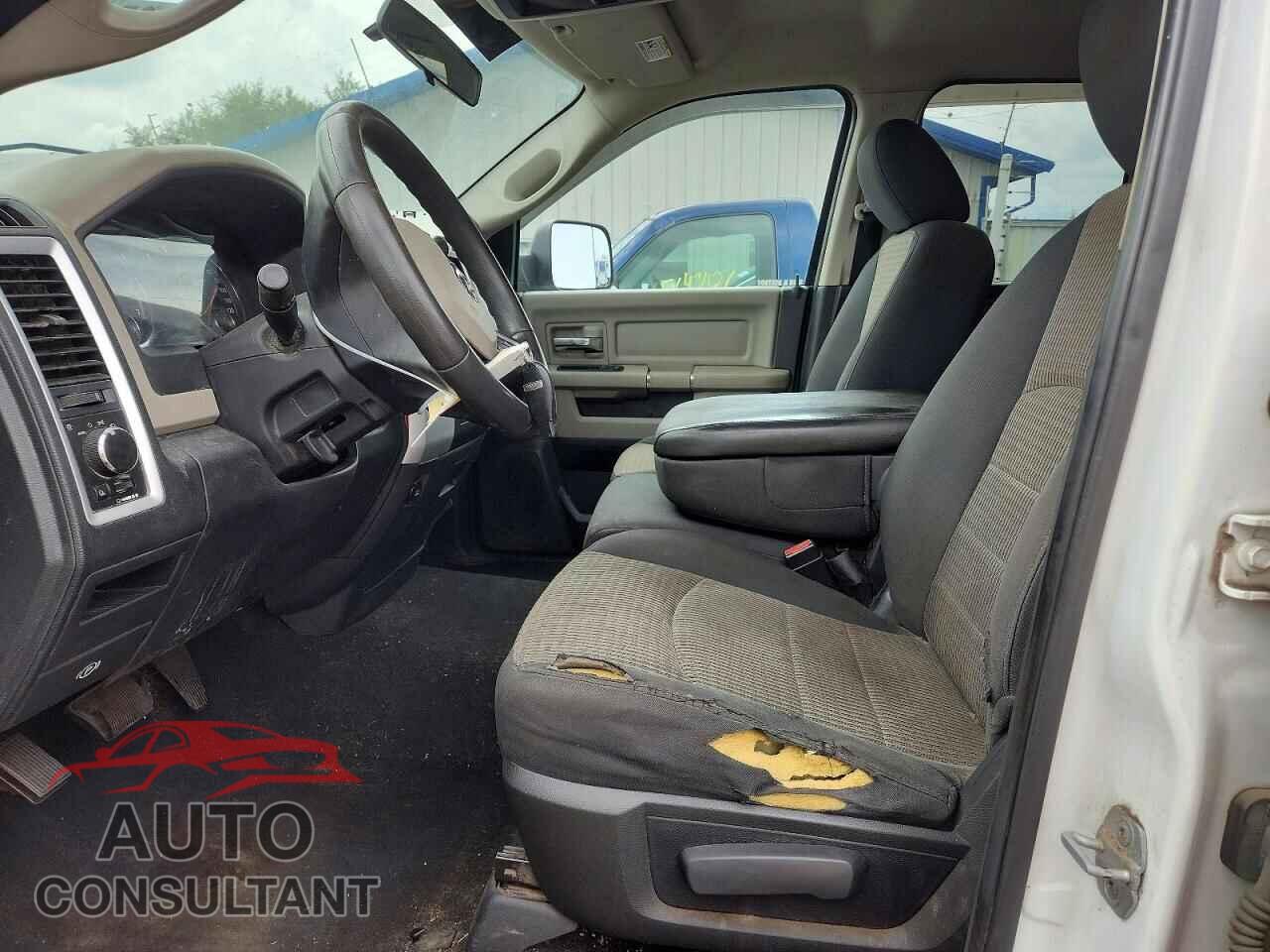 DODGE RAM 1500 2011 - 1D7RV1GP0BS674664