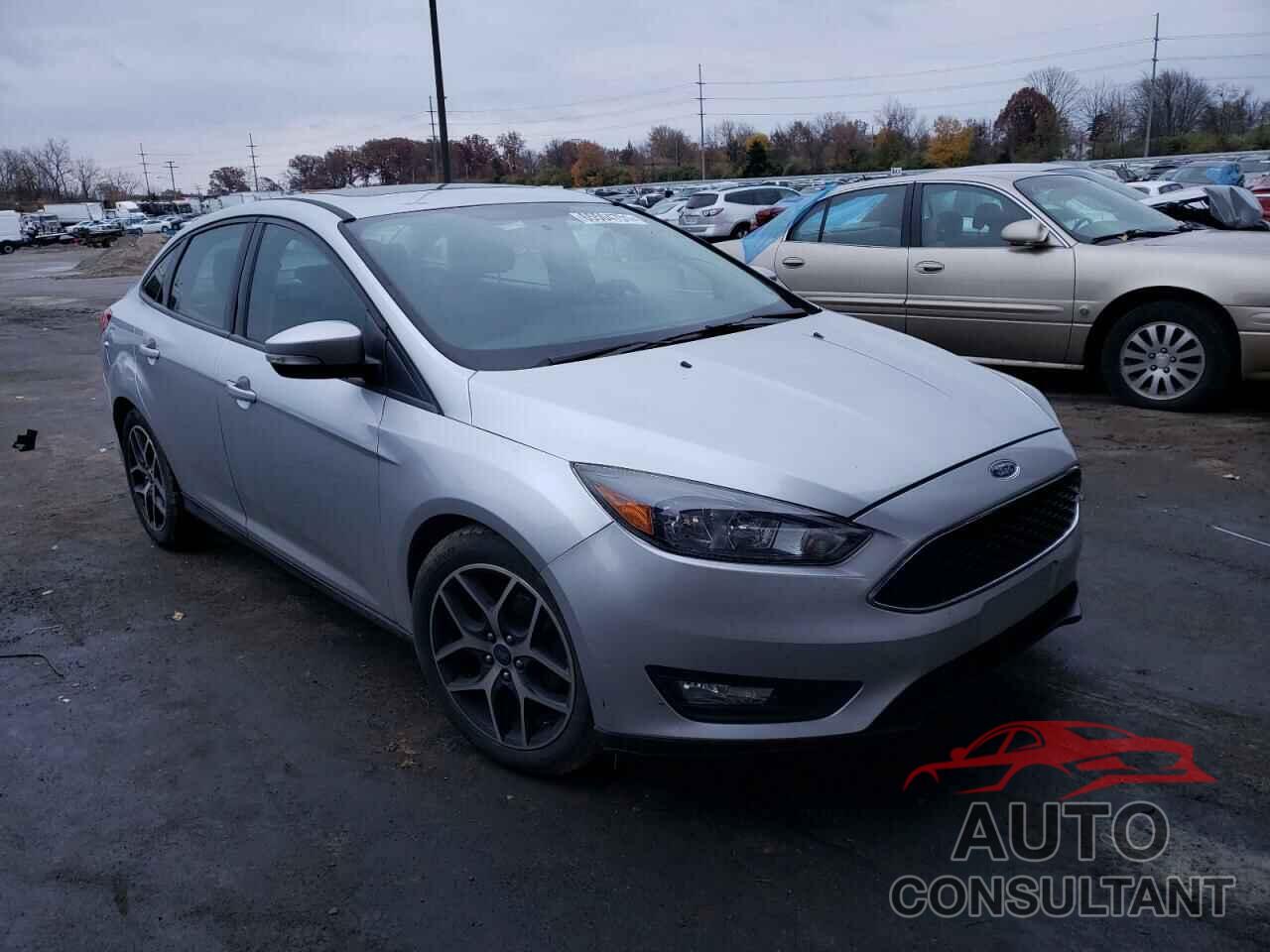 FORD FOCUS 2018 - 1FADP3H29JL277174