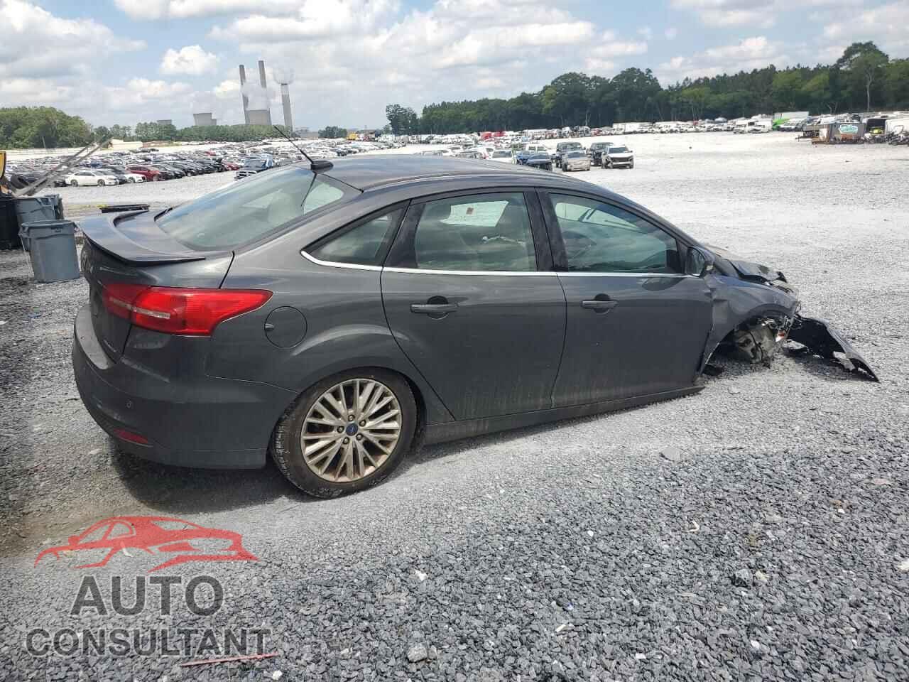 FORD FOCUS 2017 - 1FADP3J26HL279162