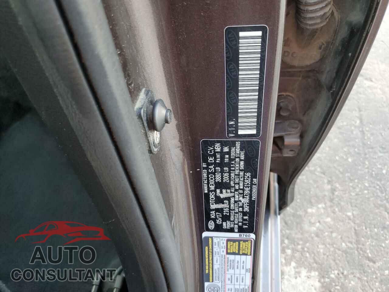 KIA FORTE 2017 - 3KPFK4A78HE158256