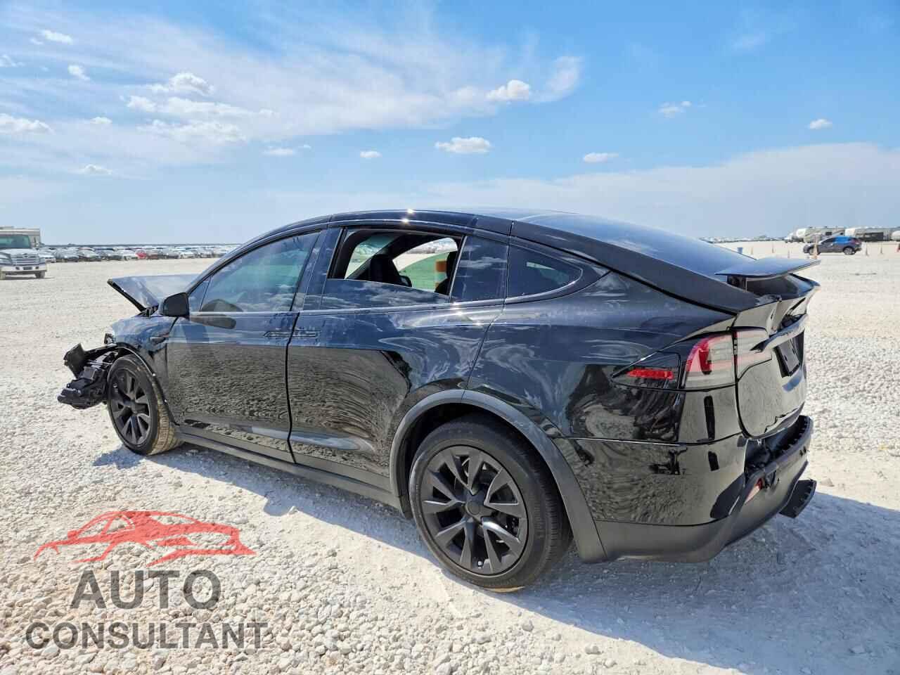 TESLA MODEL X 2023 - 7SAXCDE5XPF410160