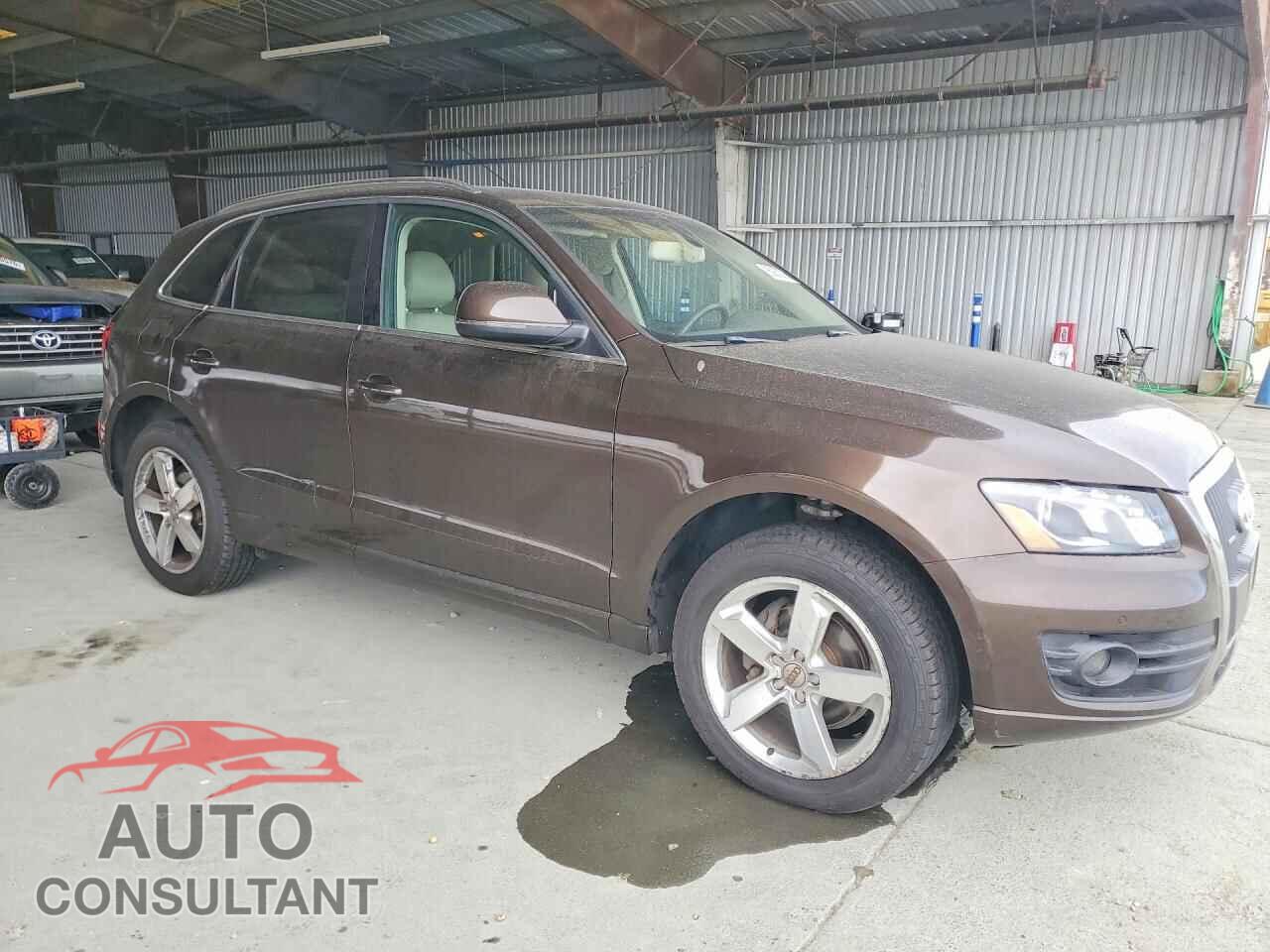AUDI Q5 2012 - WA1LFAFP9CA072555