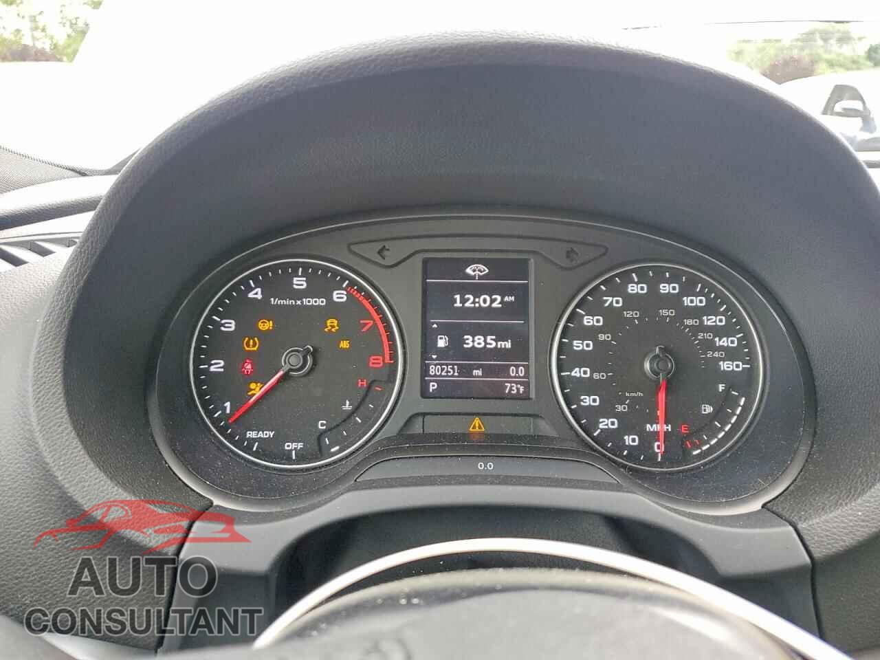 AUDI A3 2017 - WAUB8GFF2H1052545