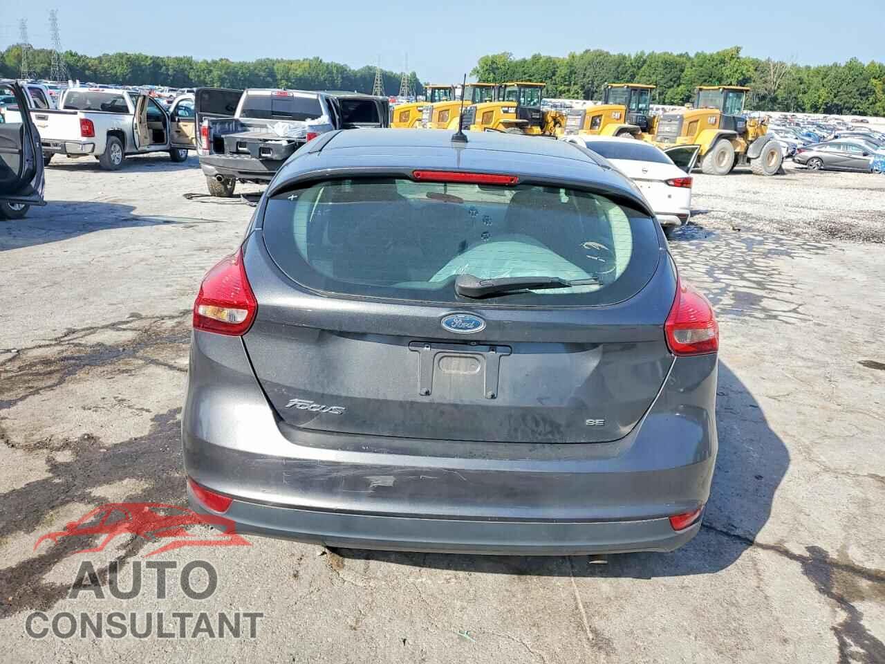 FORD FOCUS 2017 - 1FADP3K26HL274932