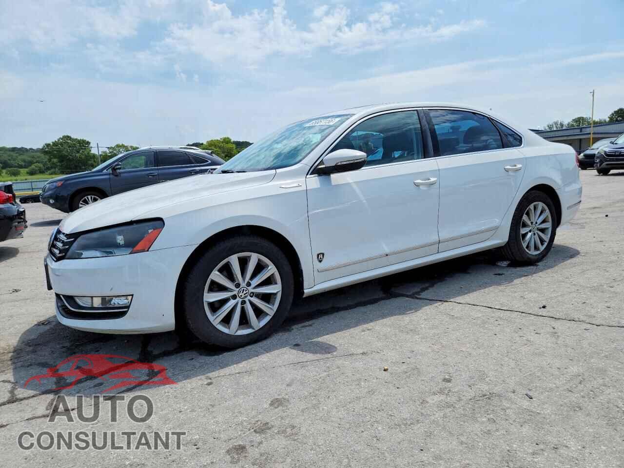 VOLKSWAGEN PASSAT 2012 - 1VWCH7A31CC100339