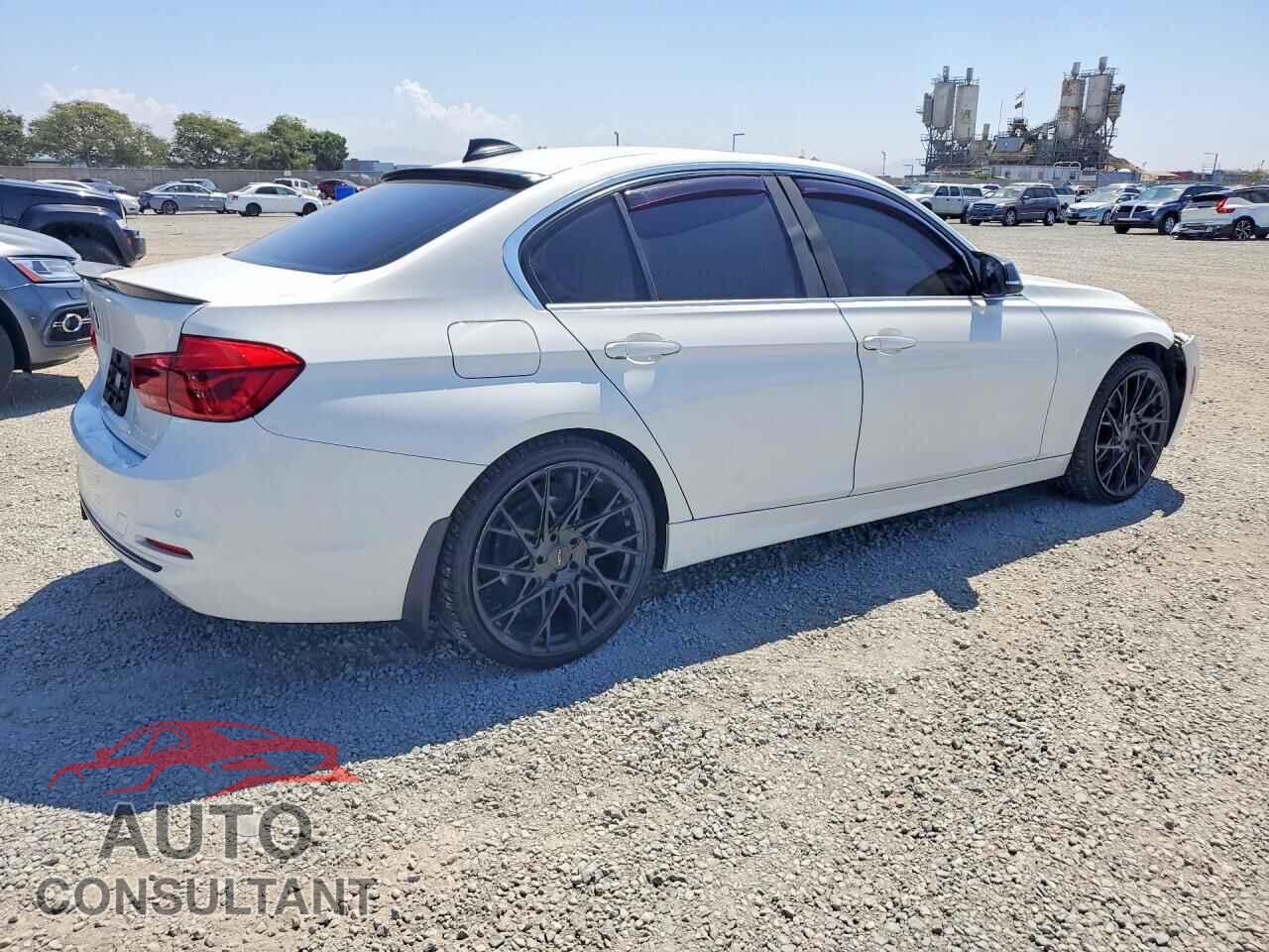 BMW 3 SERIES 2017 - WBA8D9G34HNU65078