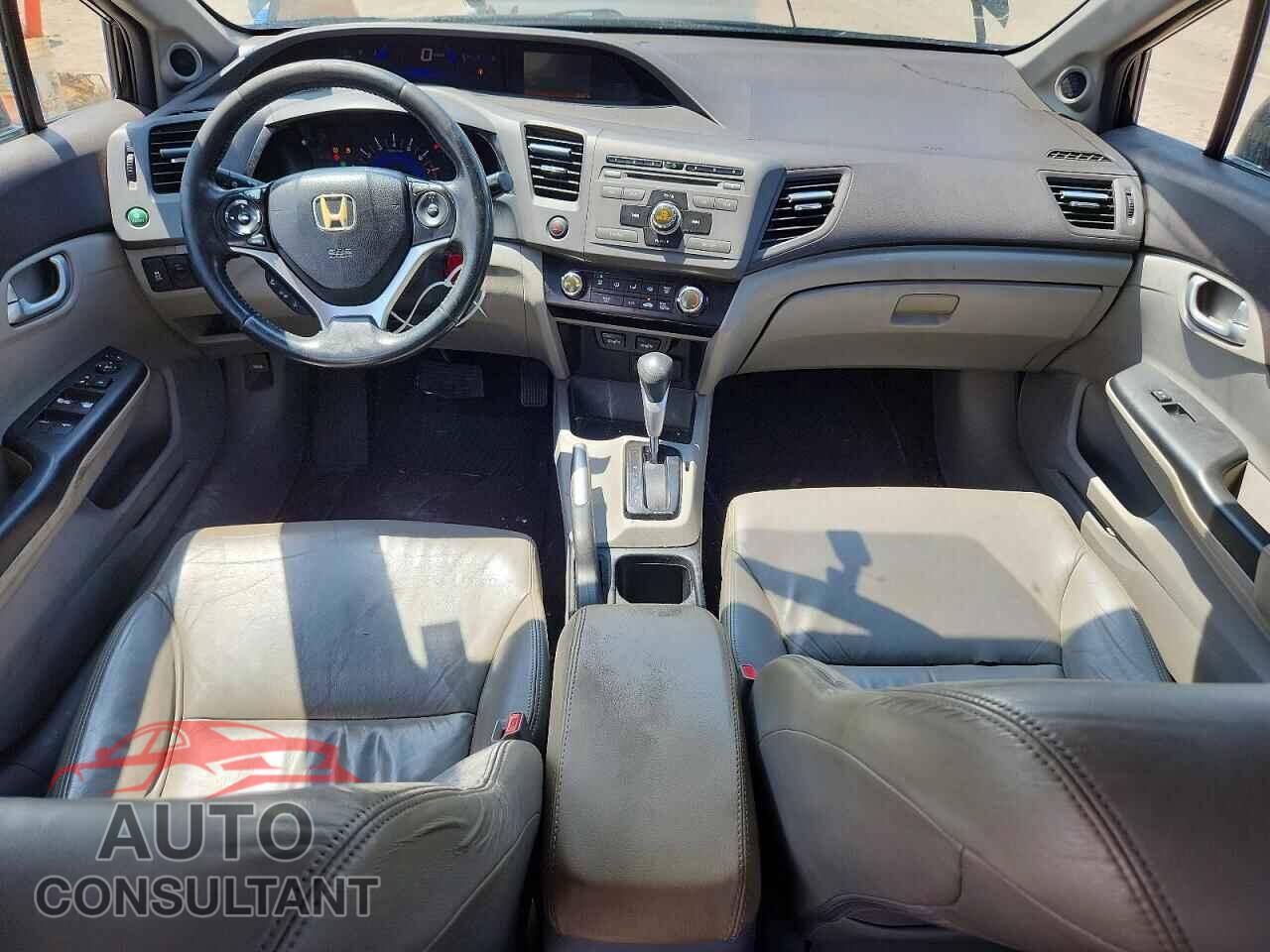 HONDA CIVIC 2012 - 2HGFB2F96CH543120