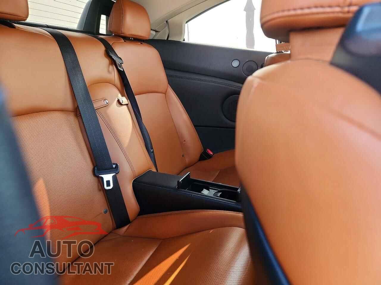 LEXUS IS 2010 - JTHFE2C28A2501663