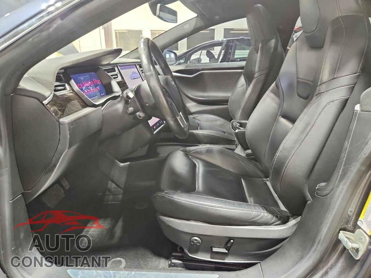 TESLA MODEL S 2016 - 5YJSA1E20GF152474