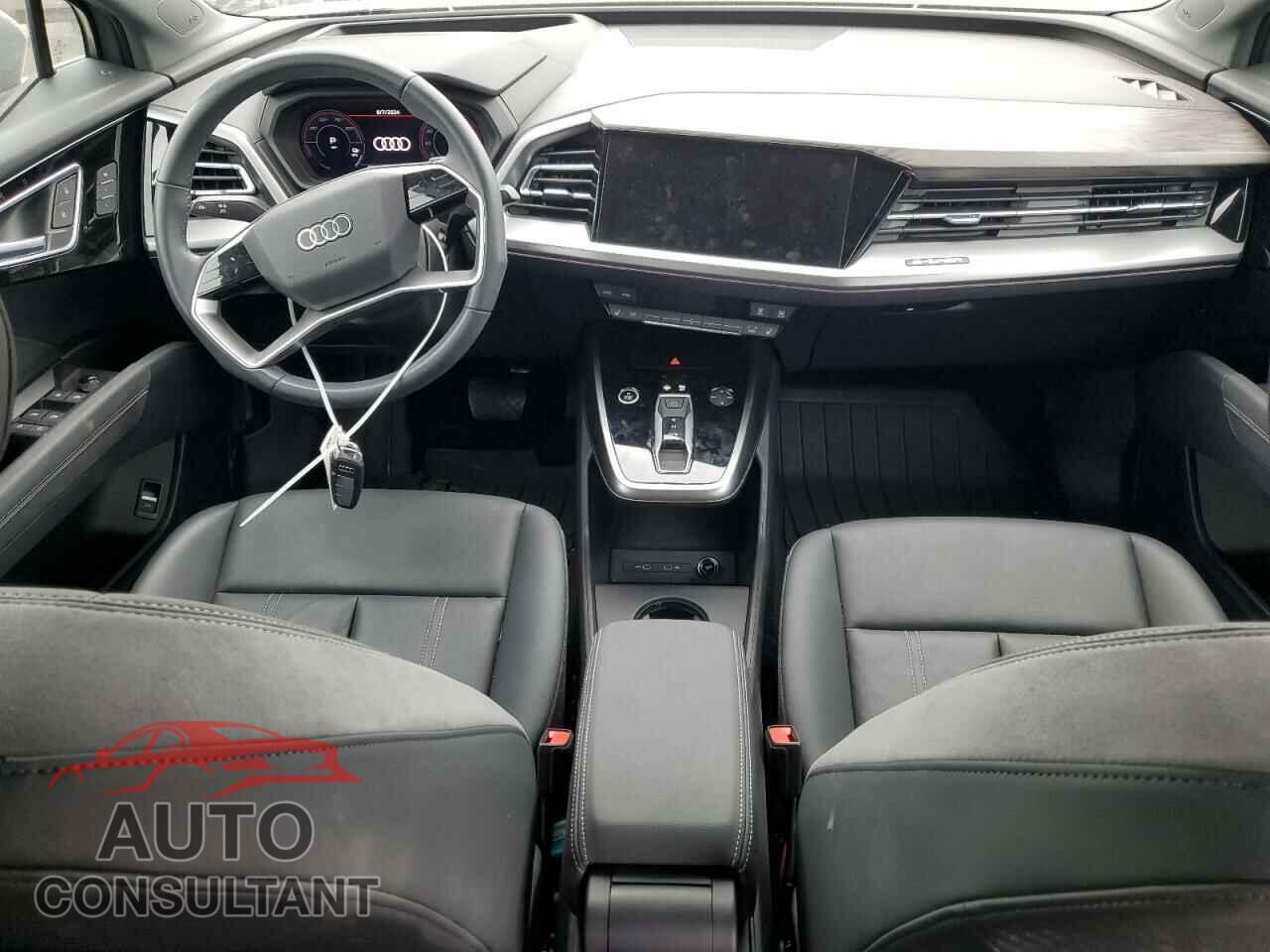 AUDI Q4 E-TRON 2023 - WA1M2BFZ4PP046357