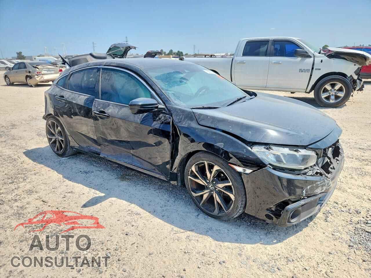 HONDA CIVIC 2019 - 2HGFC2F81KH566940