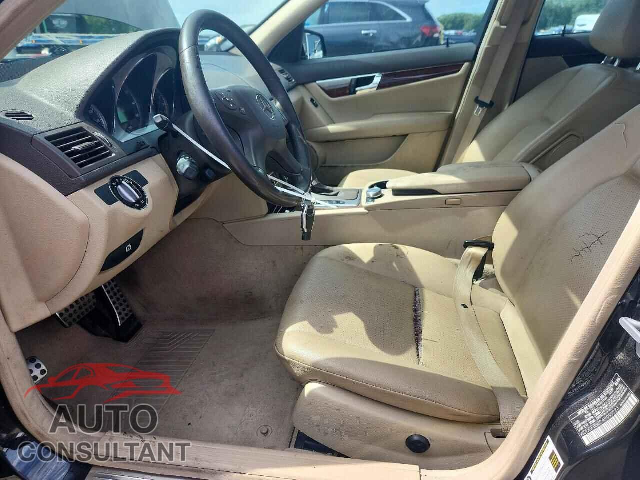 MERCEDES-BENZ C-CLASS 2010 - WDDGF8BB2AR095223