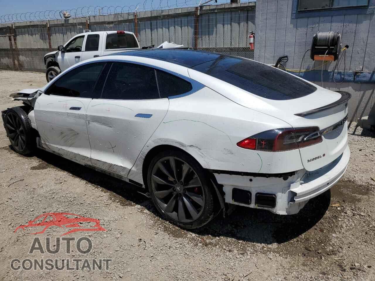 TESLA MODEL S 2015 - 5YJSA1H21FFP73443