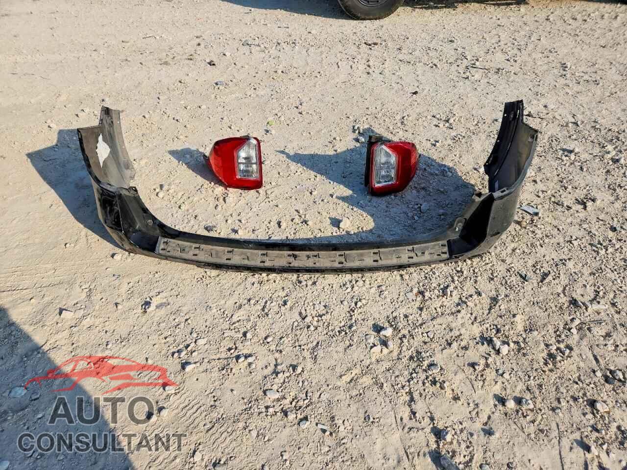 FORD EXPLORER 2022 - 1FMSK8FH2NGB01890