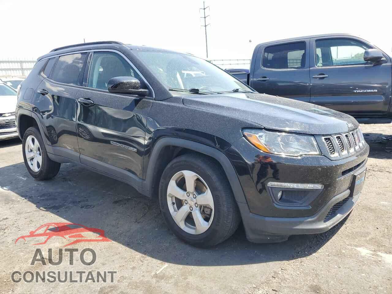 JEEP COMPASS 2018 - 3C4NJDBB8JT457782