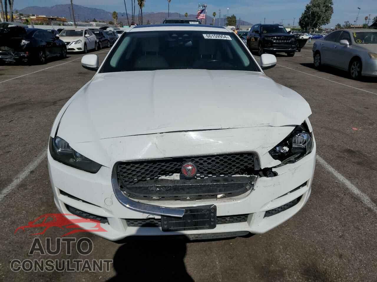 JAGUAR XE 2017 - SAJAR4BG2HA961217
