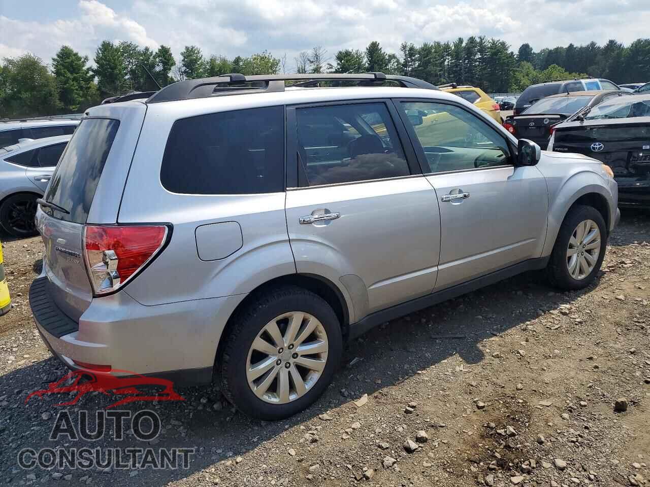 SUBARU FORESTER 2013 - JF2SHAEC6DH438217