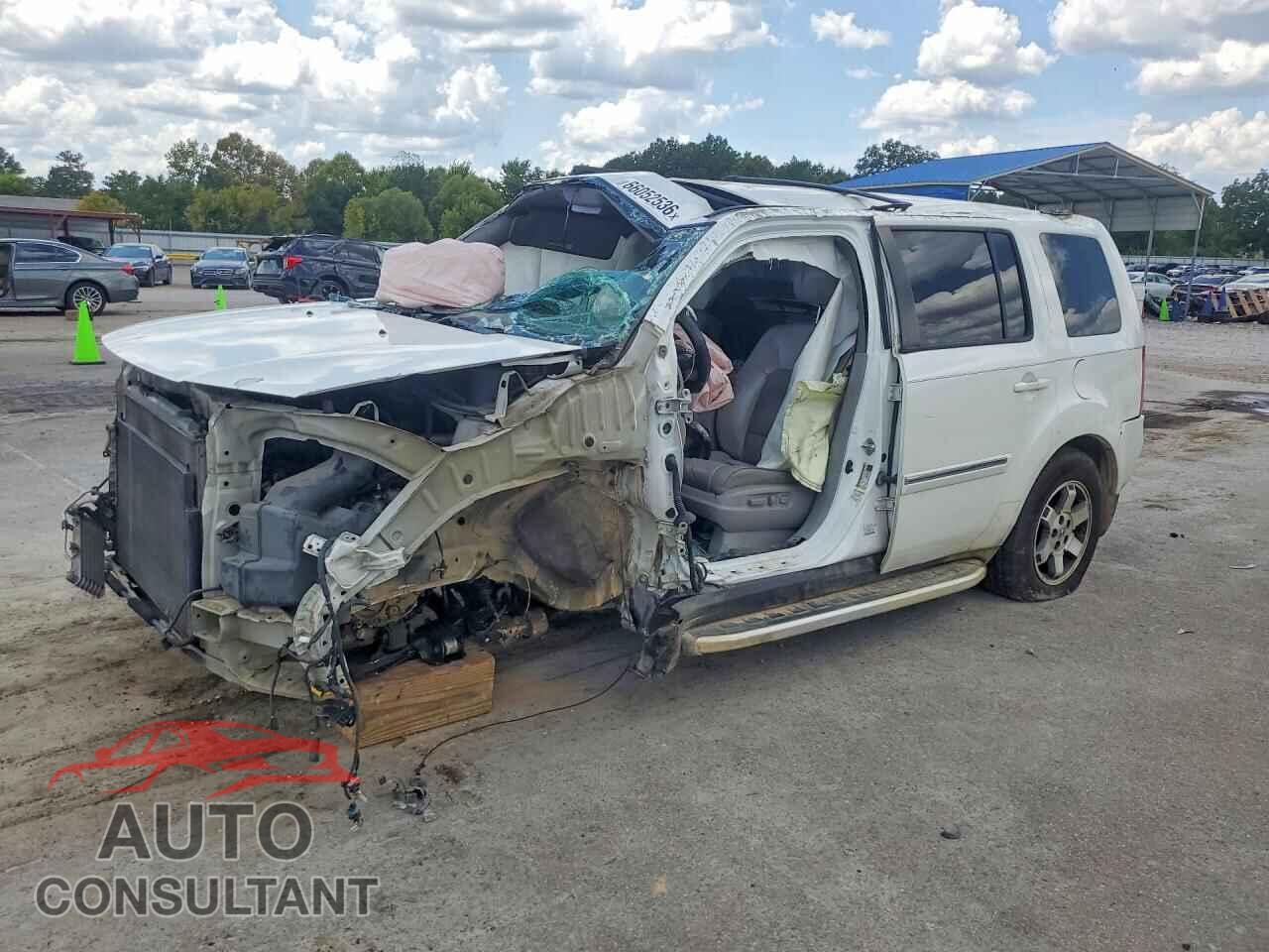 HONDA PILOT 2011 - 5FNYF3H97BB057449