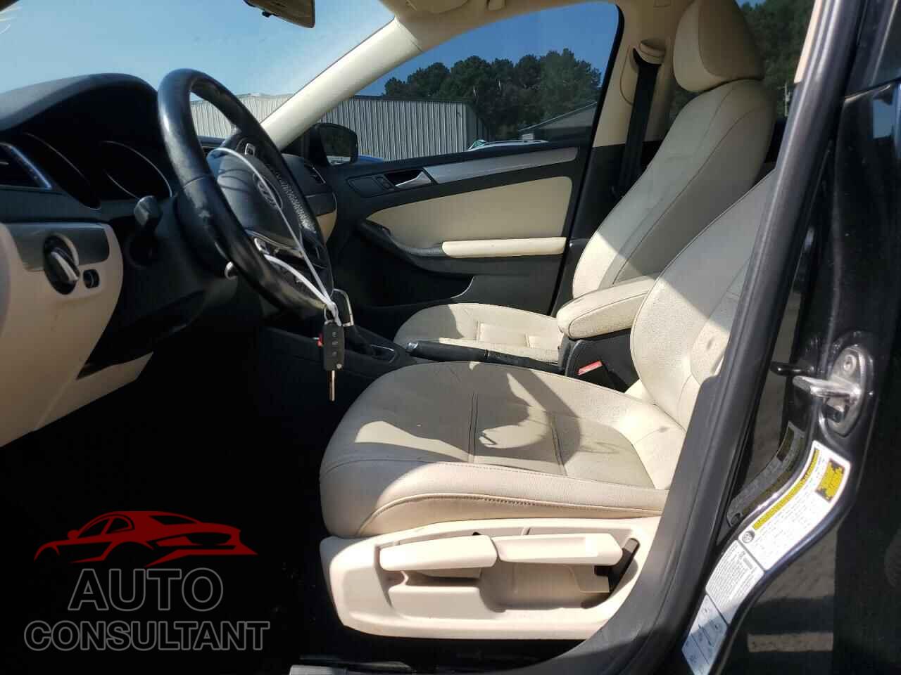 VOLKSWAGEN JETTA 2017 - 3VWDB7AJ9HM383924