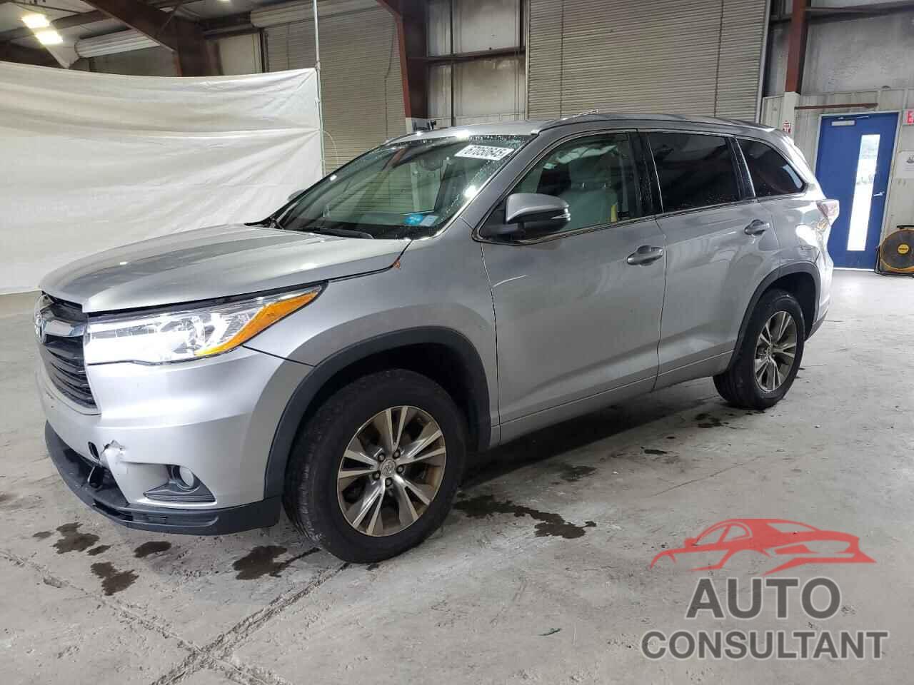 TOYOTA HIGHLANDER 2015 - 5TDKKRFH7FS058262