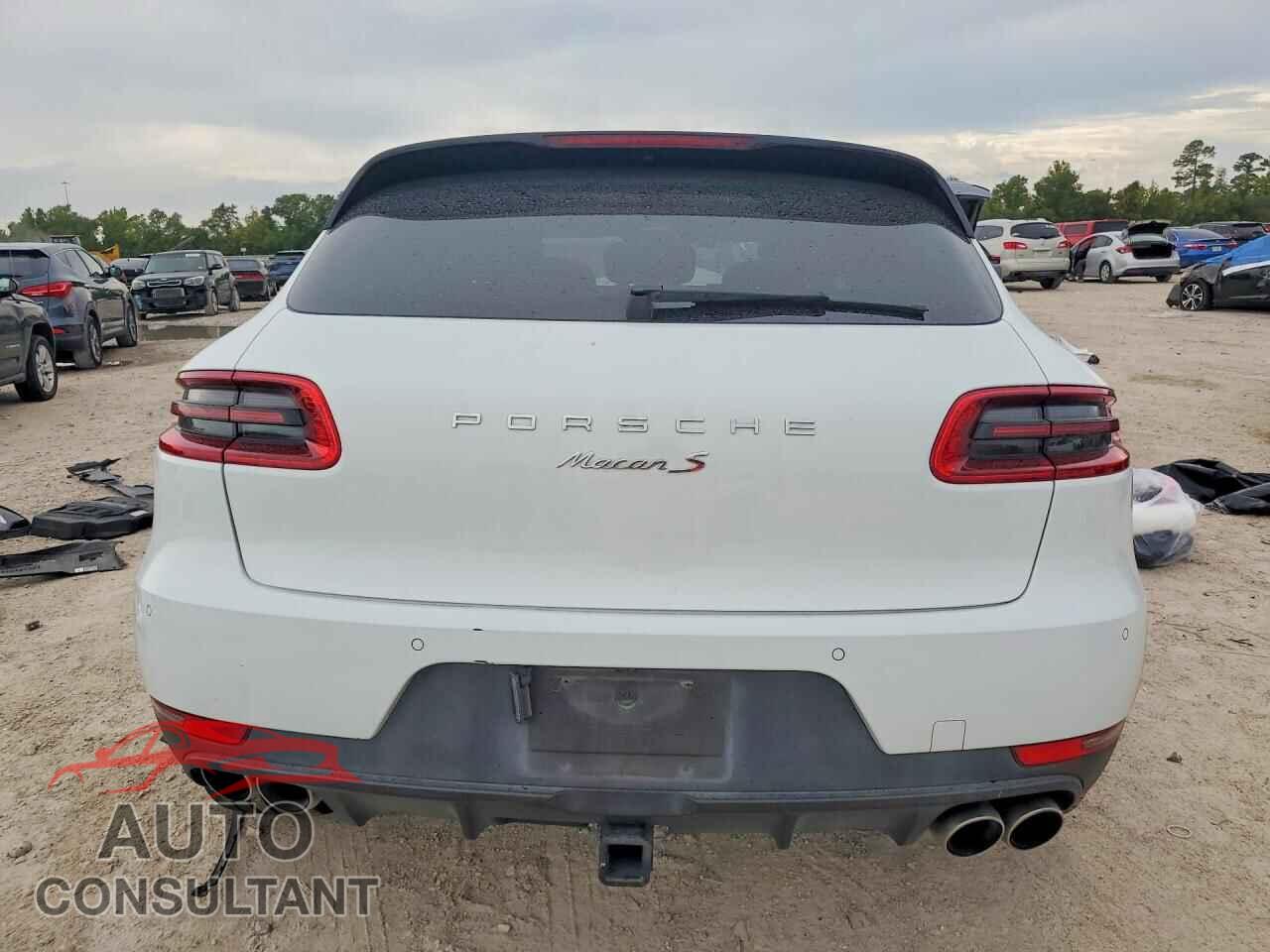 PORSCHE MACAN 2018 - WP1AB2A56JLB38547