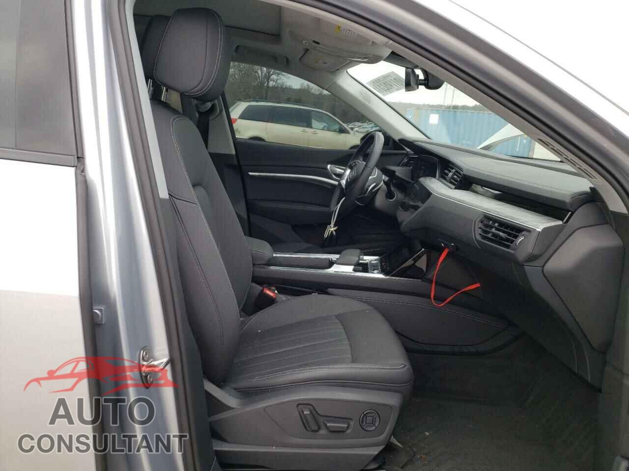 AUDI E-TRON 2021 - WA12AAGE3MB013634