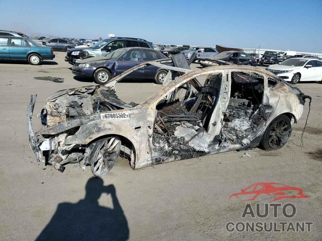 TESLA MODEL 3 2021 - 5YJ3E1EAXMF100068