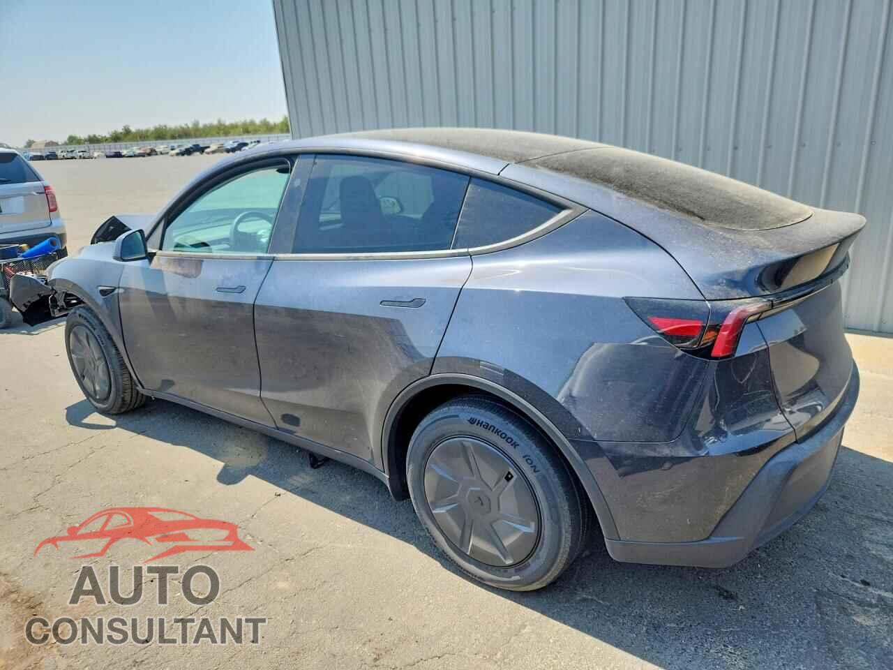 TESLA MODEL Y 2026 - 7SAYGDEDXTA607384